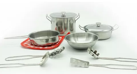 JUEGO DE COCINA METALICO